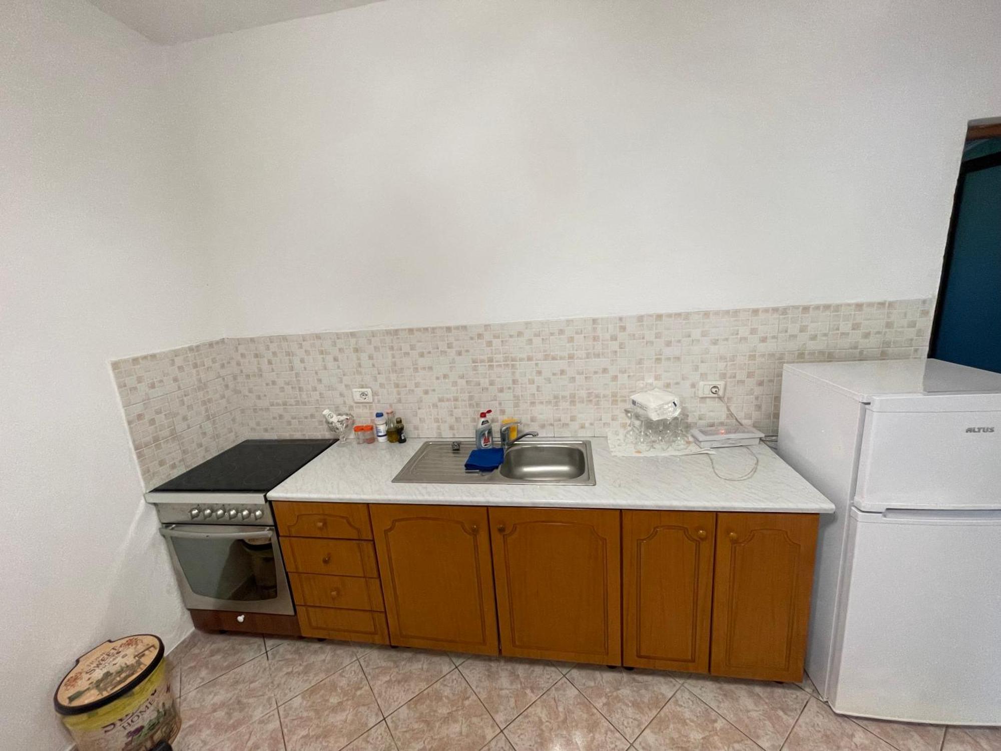 Yllis Apartment Himarë
